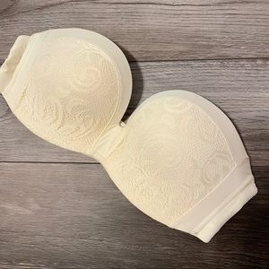 Strapless push-up bra 38B